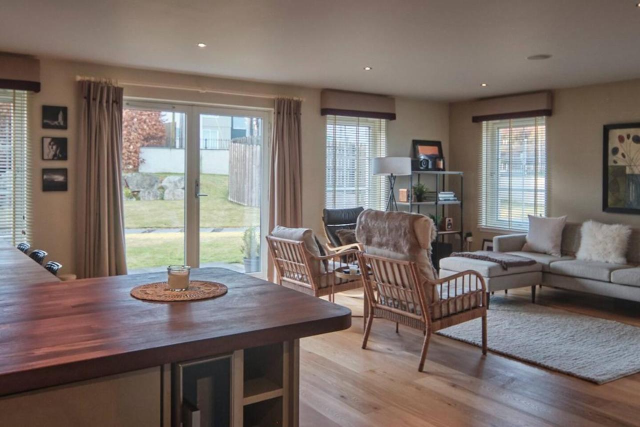 The Steadings, Aviemore Luxury 5 Star Rated 3 Bed With Home Cinema Garden And Parking Exteriör bild